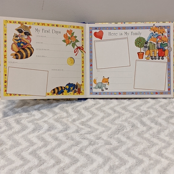 *NEW* Baby's first year album - Picture 4 of 4